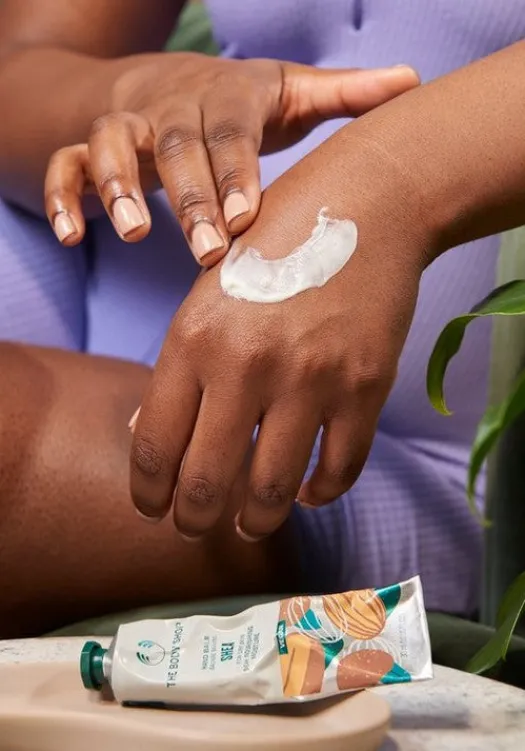 THE BODY SHOP Prodotti Corpo-Balsamo Mani Karité