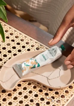 THE BODY SHOP Prodotti Corpo-Balsamo Mani Latte di Mandorla